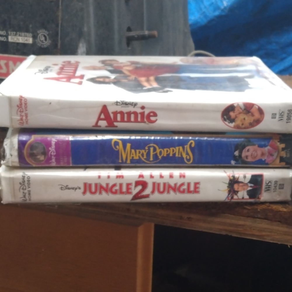 6 pack Bundle of VHS